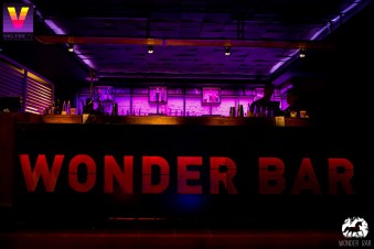   Wonder bar   6