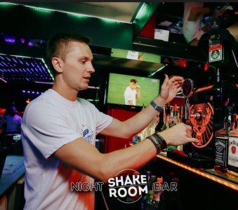   Shake room   3